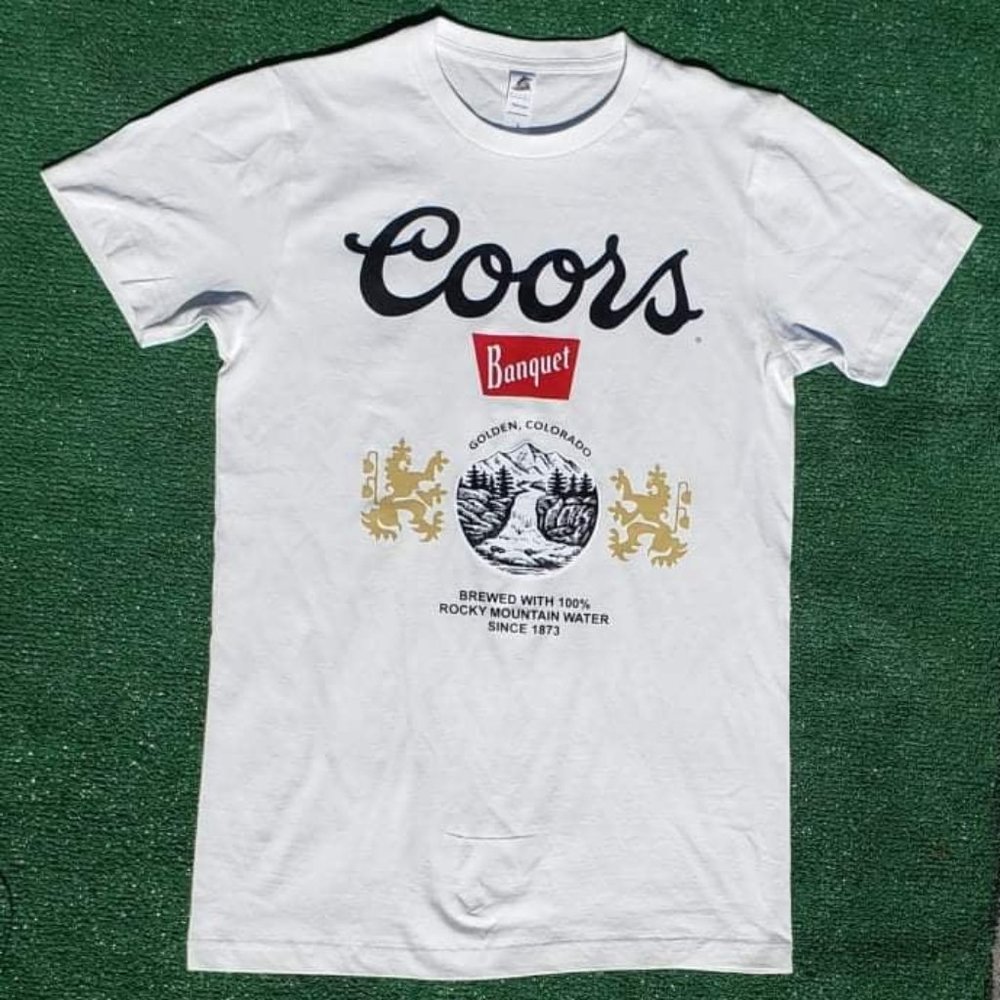 NEW COORS BANQUET T SHIRT